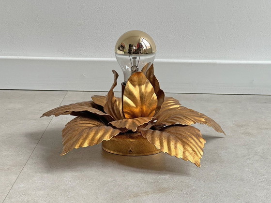 Image 1 of 1X Brass Flower Wall Lamp / Ceiling Light - Hollywood Regency