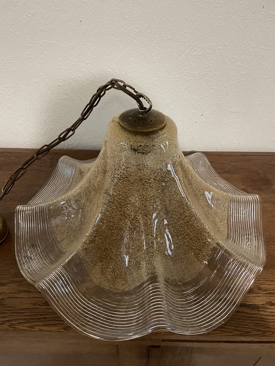 Image 1 of Lampe suspendue en verre vintage