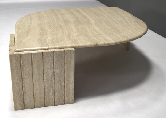 Image 1 of Table basse en travertin Roche Bobois - France, Circa 1970