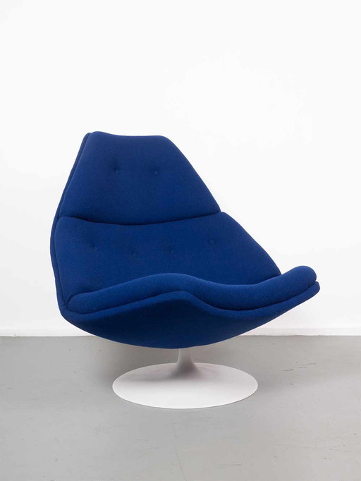 New Upholstered Blue Artifort Swivel Chair F590 - Geoffrey D. Harcourt