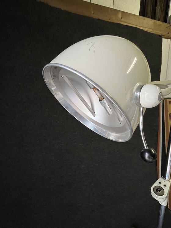 Image 1 of Lampe chauffante industrielle vintage pour hôpital