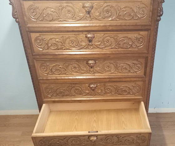 Image 1 of Antique Chest of Drawers in Walnut, 19th Century