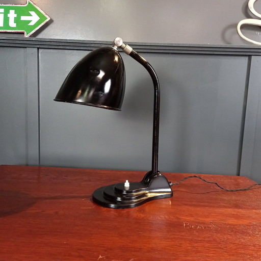 Hala Desk Lamp