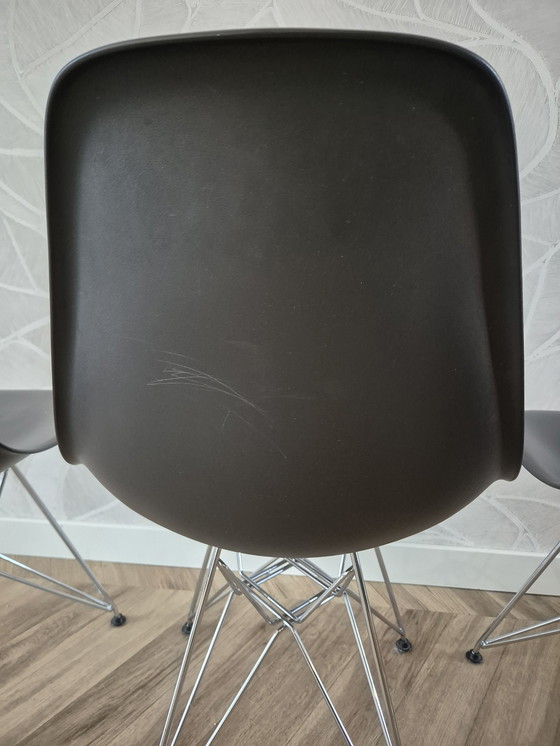 Image 1 of 3x Vitra DSR chairs by Charles & Ray Eames chair