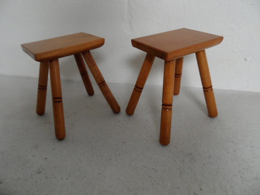 Ensemble vintage de 2 tables/tabourets années 50
