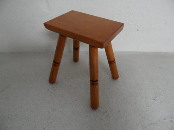 Image 1 of Ensemble vintage de 2 tables/tabourets années 50