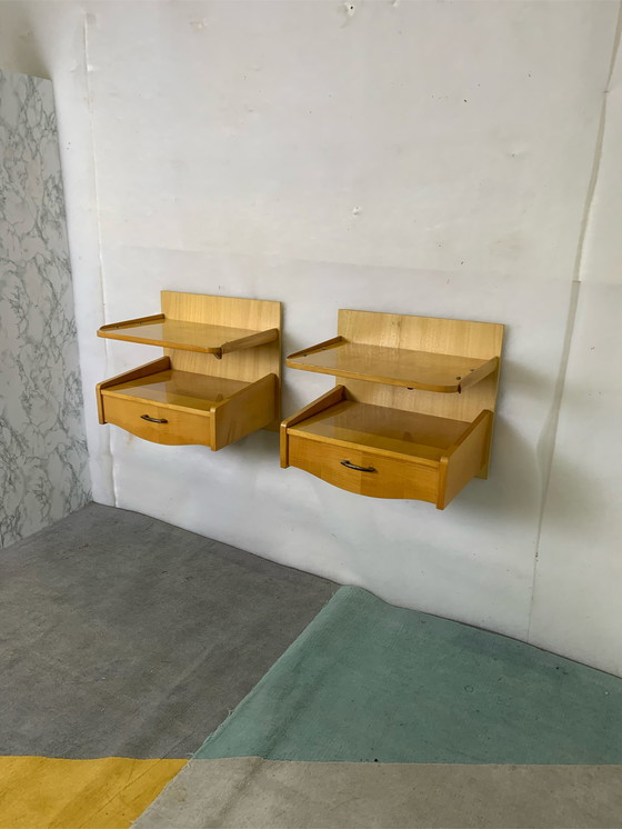 Image 1 of Vintage nesting table