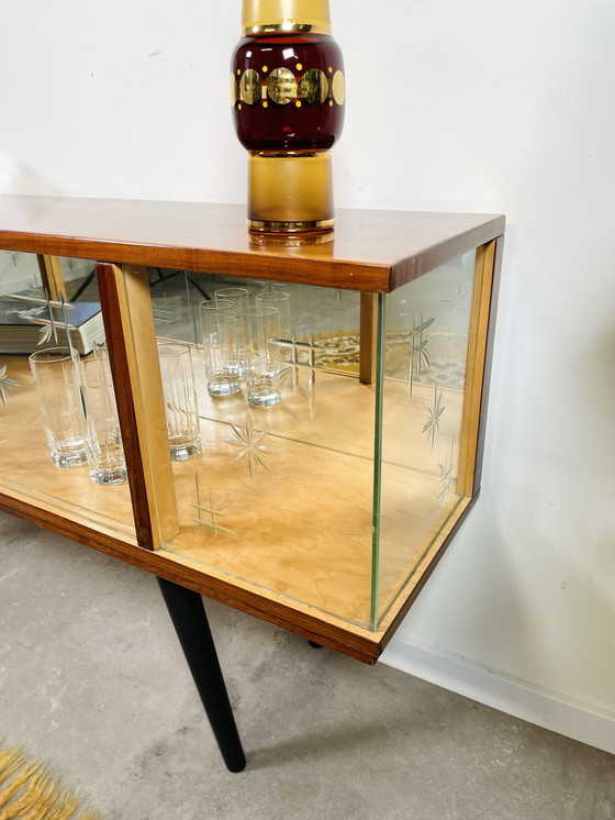 Image 1 of Vitrine vintage