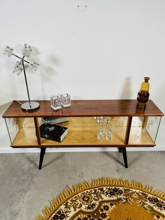 Image 1 of Vitrine vintage