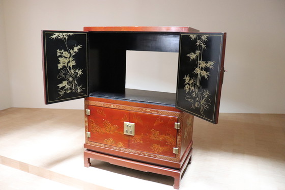 Image 1 of Mobiletto giapponese vintage dipinto a mano