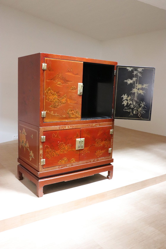 Image 1 of Mobiletto giapponese vintage dipinto a mano