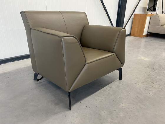 Image 1 of Jori Pacific pure Armchair Green leather