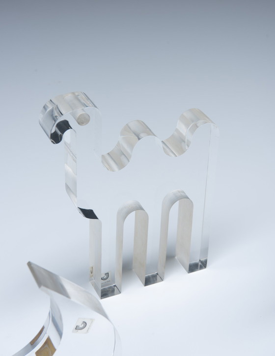 Image 1 of 4x iGuzzini Lucite Animal Sculptures