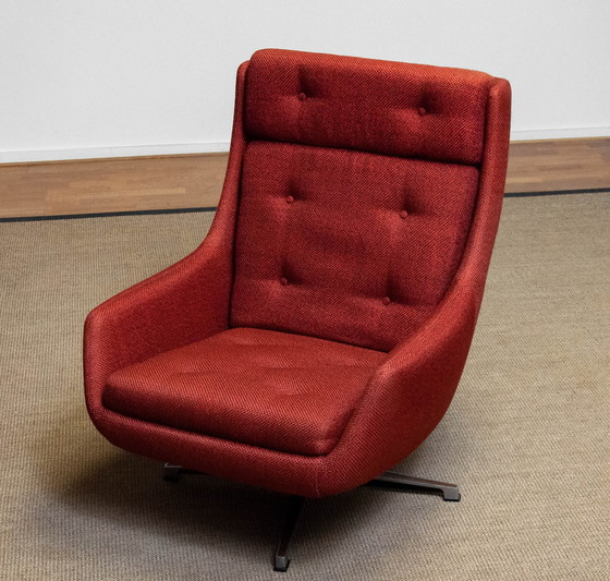 Image 1 of Dux swivel armchair by Alf Svensson