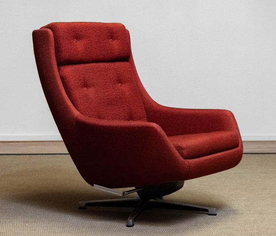 Image 1 of Dux swivel armchair by Alf Svensson