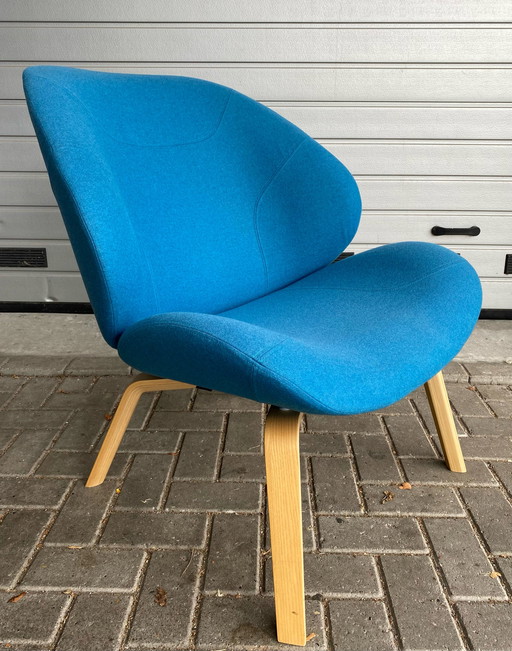 2x Softline Eden chair