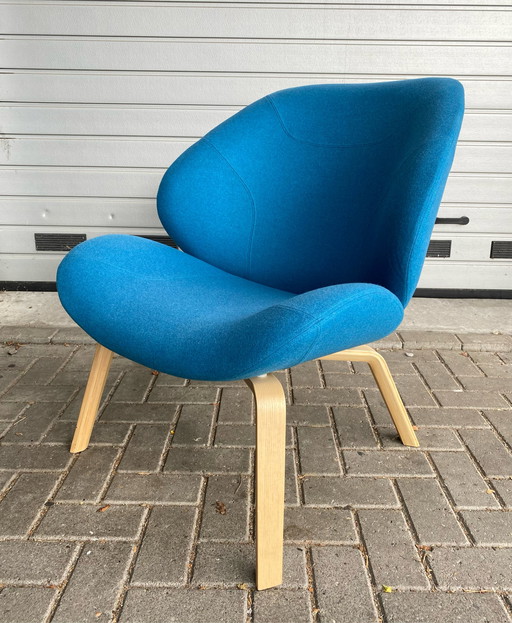 2x Softline Eden chair