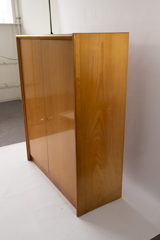 Image 1 of Penderie vintage