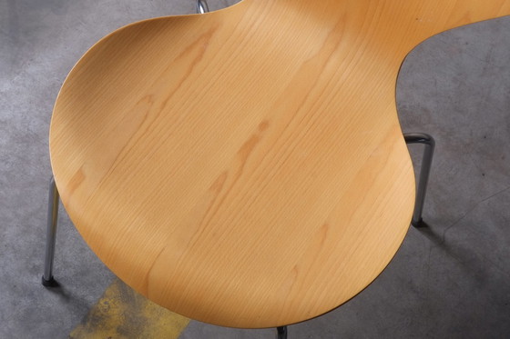 Image 1 of Arne Jacobsen Fritz Hansen Series 7 chair