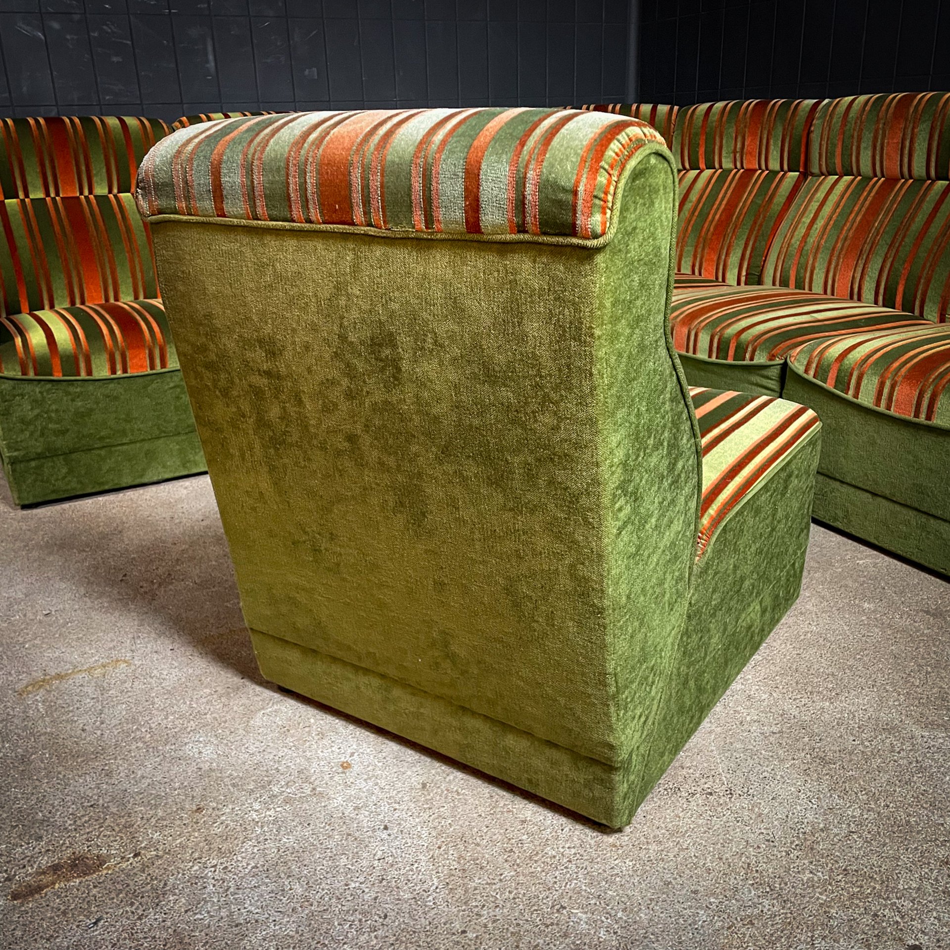 Corner on sale sofa chair