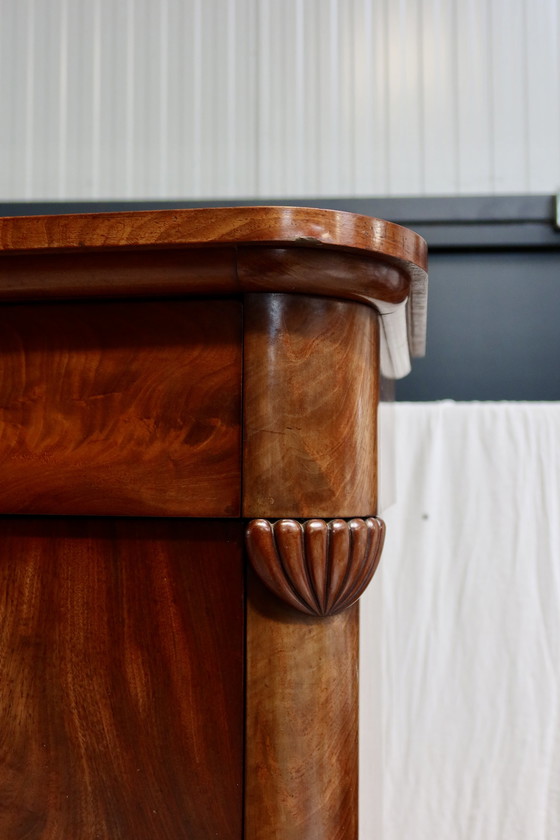 Image 1 of Antique mahogany desk from the 19th century