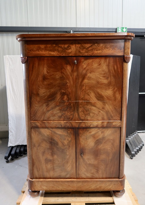 Antique mahogany desk from the 19th century