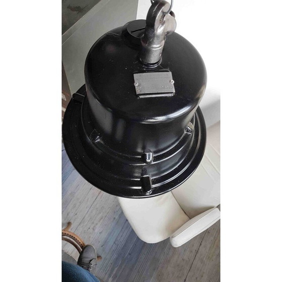 Image 1 of Lampada a sospensione industriale nera vintage di Mesko, Polonia, 1960