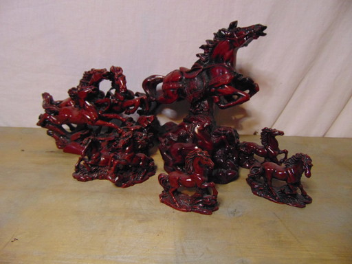 6 Poly Resin Horse Figures