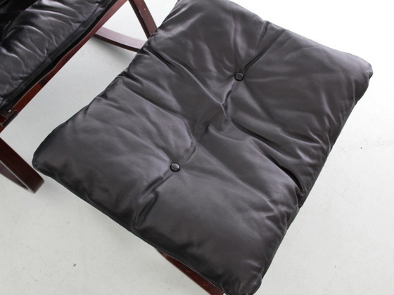 Image 1 of Sedia a dondolo scandinava Siesta di Ingmar Relling e il suo pouf