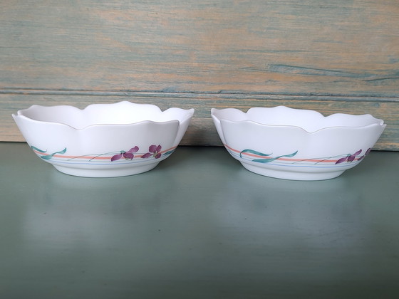 Image 1 of 2 Bowls And 2 Plates Arcopal