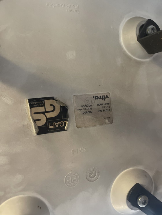 Image 1 of 3 X Undercarriage Vitra