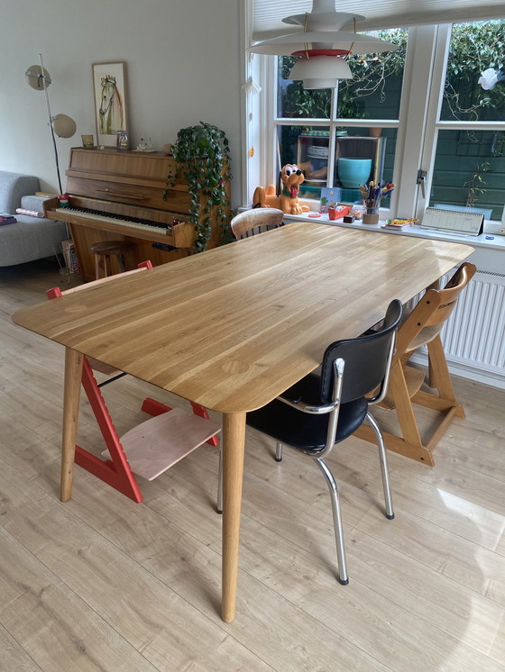 Image 1 of the engine room Olger dining table