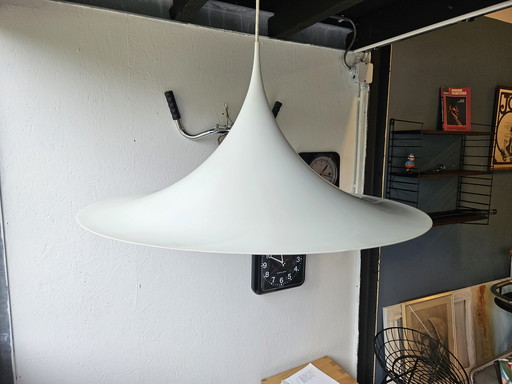 Lampe suspendue "chapeau de sorcière" de Fog & Mørup