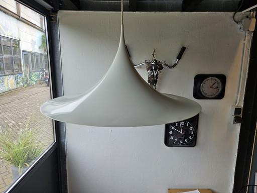 Lampe suspendue "chapeau de sorcière" de Fog & Mørup