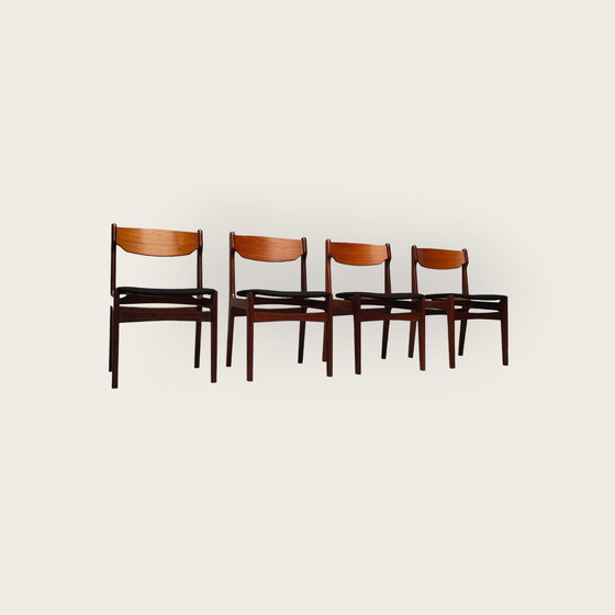 Image 1 of Quatre chaises Mid Century