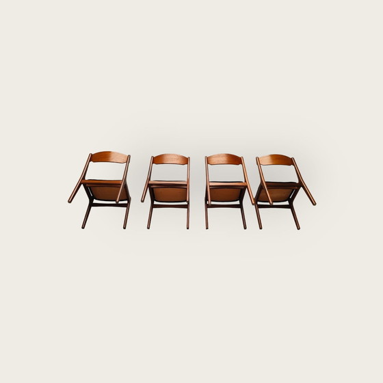 Image 1 of Quatre chaises Mid Century