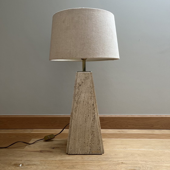 Image 1 of Travertine table lamp Nautilus