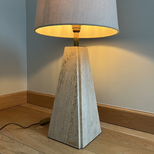 Travertine table lamp Nautilus