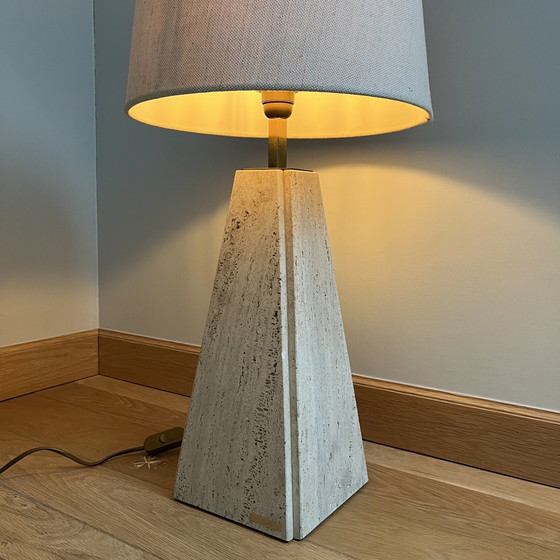 Image 1 of Travertine table lamp Nautilus