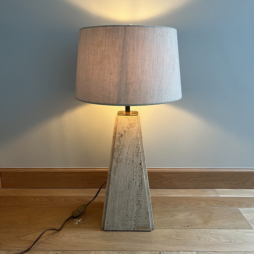 Travertine table lamp Nautilus