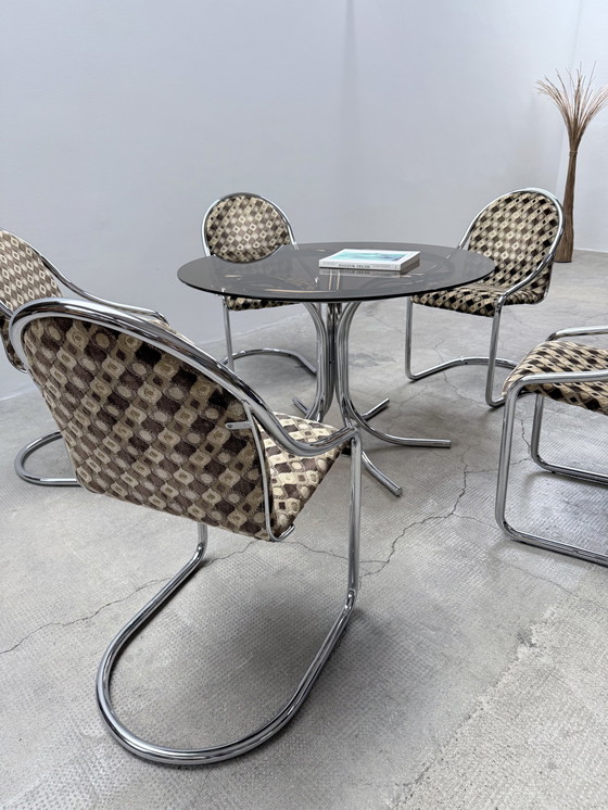 Image 1 of Chrome glass dining table round & 5 cantilever chairs, Italy 1970s