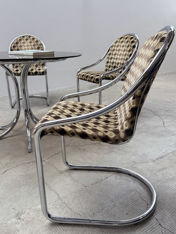 Image 1 of Chrome glass dining table round & 5 cantilever chairs, Italy 1970s
