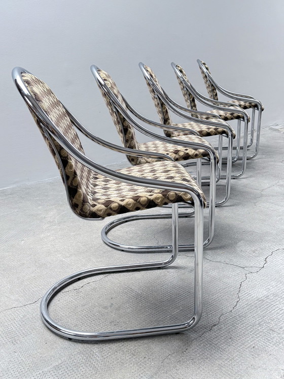 Image 1 of Chrome glass dining table round & 5 cantilever chairs, Italy 1970s