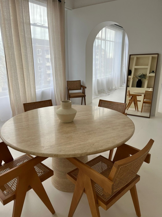 Image 1 of Aime Té FLOW dining table travertine