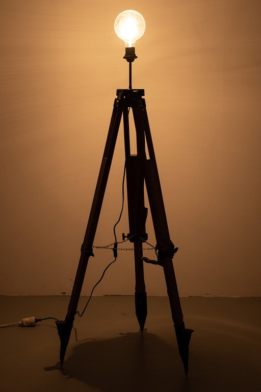 Surveyor floor lamp