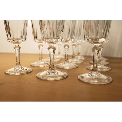 Set of 12 vintage "Versailles" champagne flutes in Arques crystal, 1970