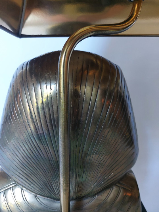 Image 1 of Lampe de table pharaon en laiton Hollywood regency