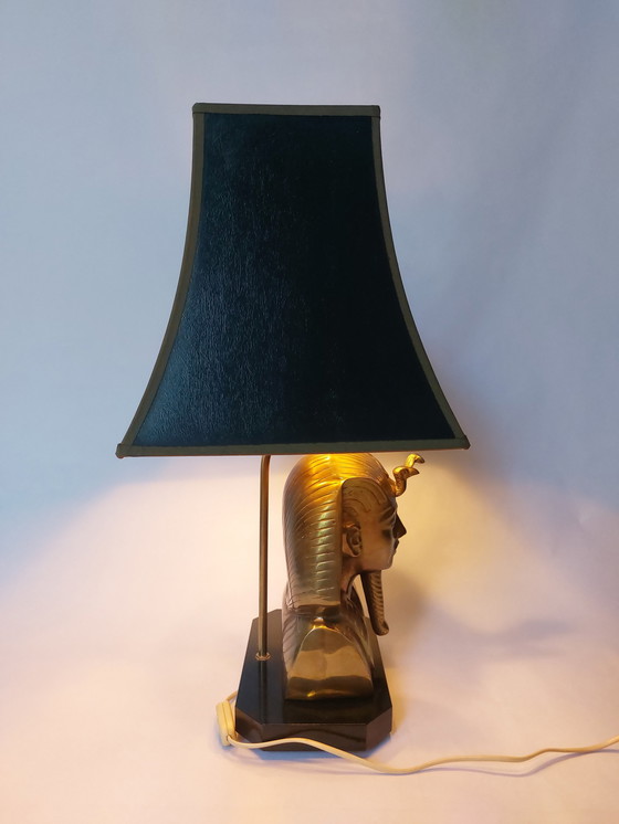 Image 1 of Lampe de table pharaon en laiton Hollywood regency