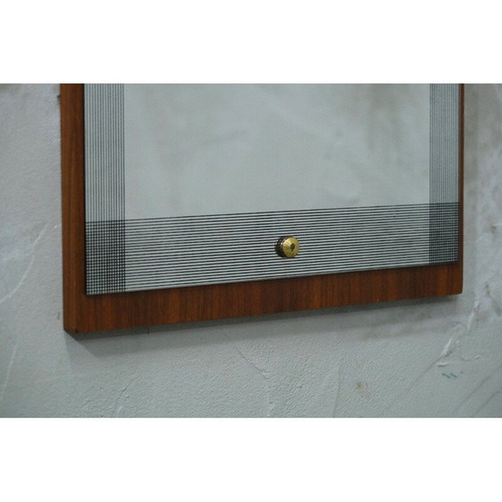 Image 1 of Specchio da parete vintage in noce Pop Art, anni '70