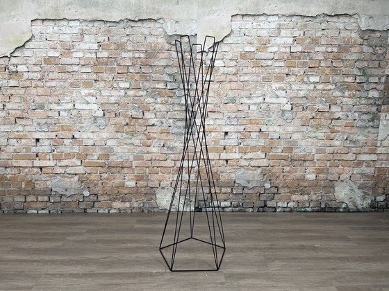 Image 1 of Cascando Basket Coat Stand